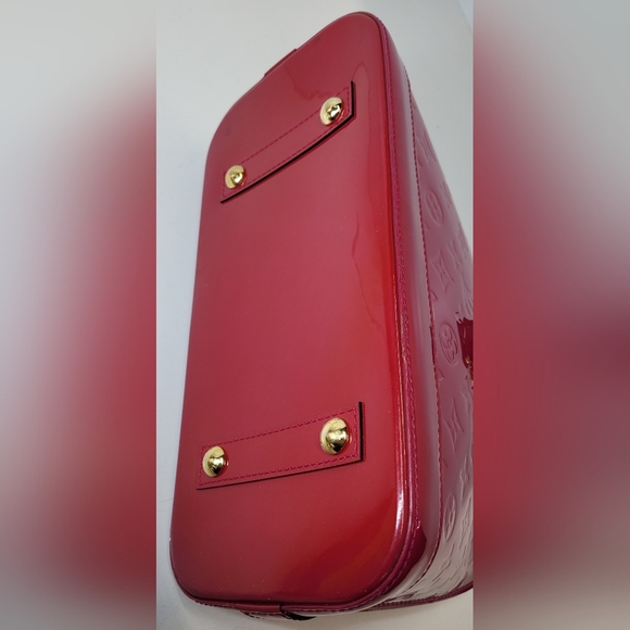 Louis Vuitton pink/red Vernis Alma PM with Lock & Key🔥 - Picture 8 of 12